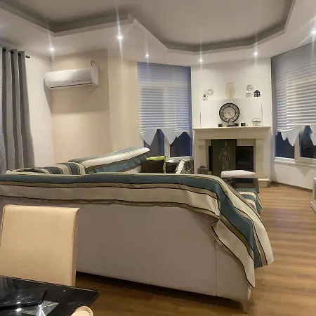 2-beds Garden Parking 100m To * Durrës