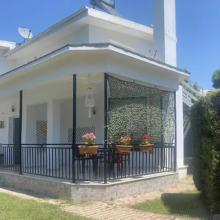 2-beds Garden Parking 100m To Durrës